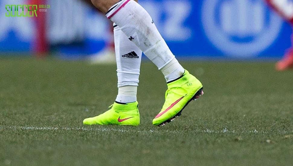 boot-spotting-individual-09-02-15-lead