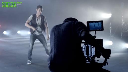 CR7Ʒ��Ь��棺Ļ��