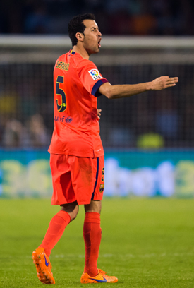 Sergio Busquets (Barcelona) Nike Magista Opus