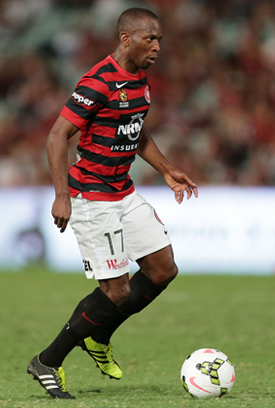 Romeo Castelen (Western Sydney Wanderers) adidas 11Pro SL