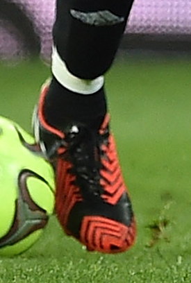 Zinedine Zidane (UNDP) adidas Predator Instinct