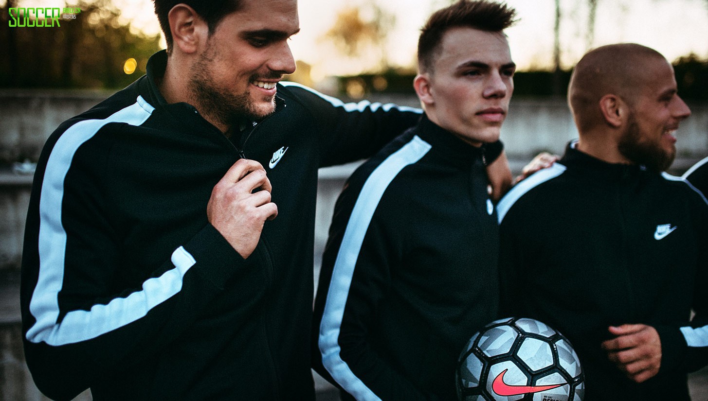 ҡɪվͷµNikeFootballX