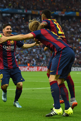 Ivan Rakitic (Barcelona) adidas ACE15.1