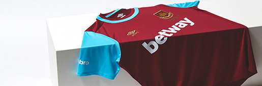 Closer Look | West Ham 15/16 by Umbro : Football Apparel : Soccer Bible