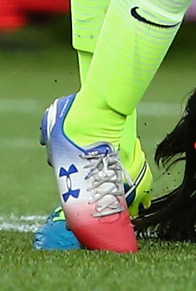 Lauren Holiday (USA) Under Armour Clutchfit
