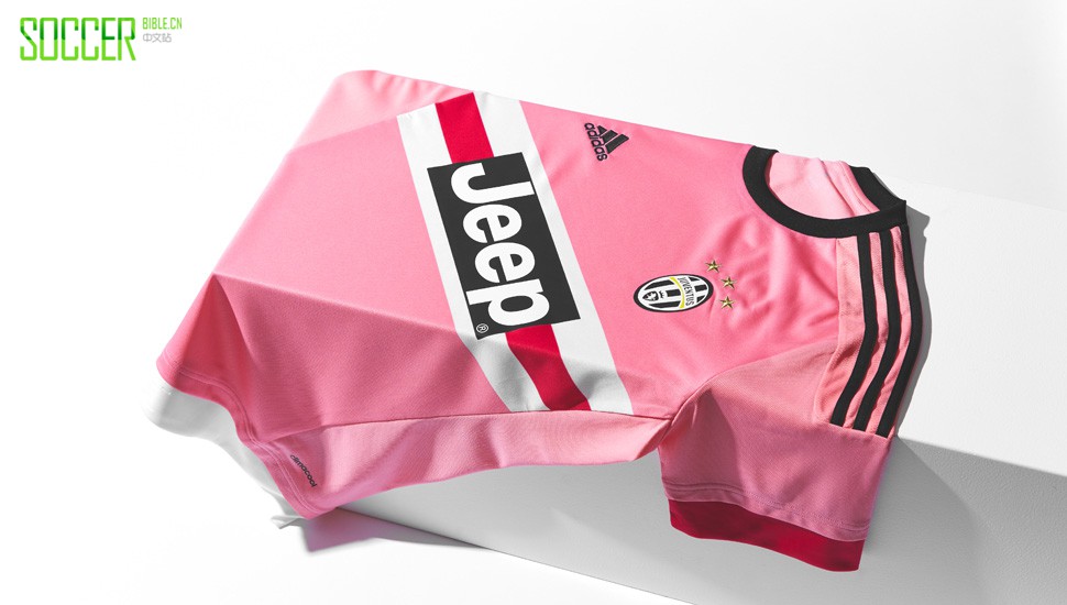 juve-away-closer-look-img10