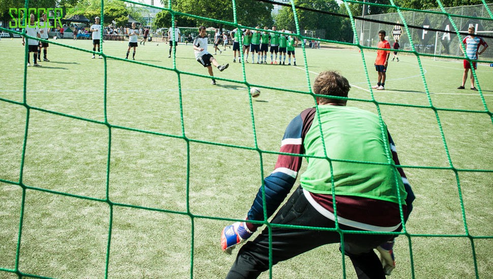 adidas-fanatic-berlin-8