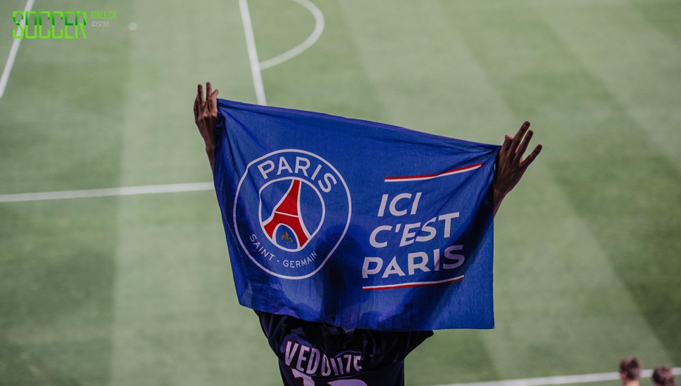 psg-fiorentina-le-ballon-8