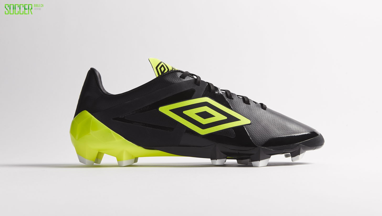 umbro-velocita-blk-yellow-img3