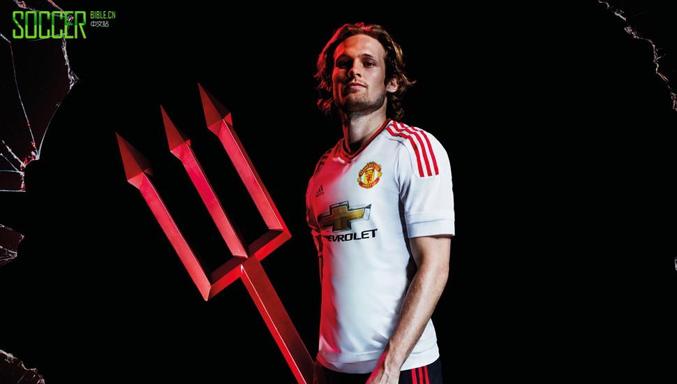 mufc-away-adidas-15-16-img3