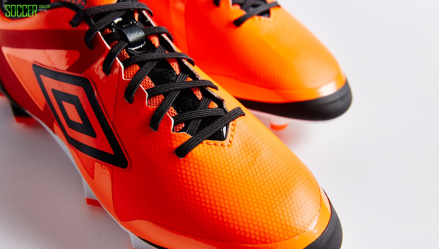 umbro-velocita-orange-img3