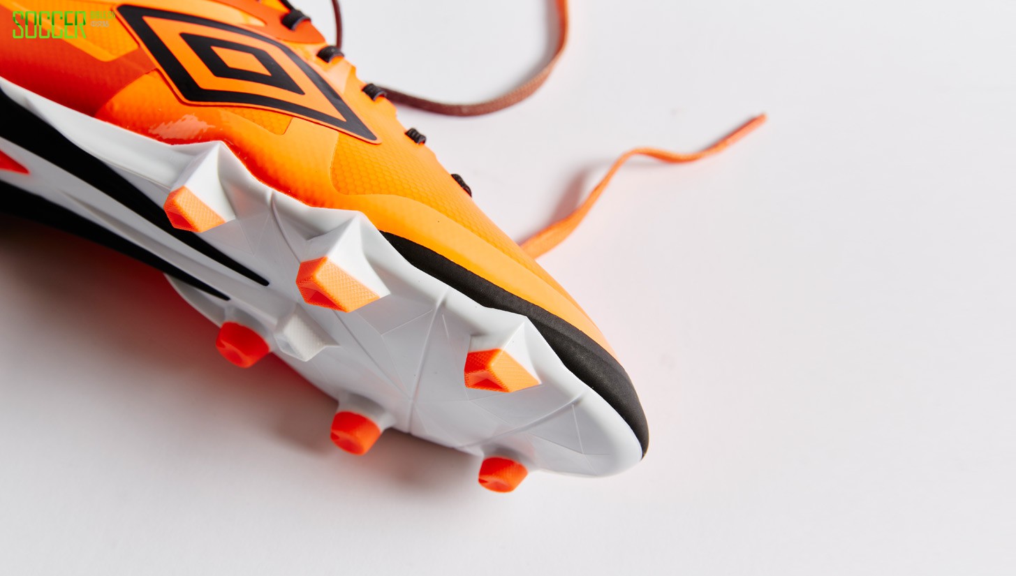umbro-velocita-orange-img9