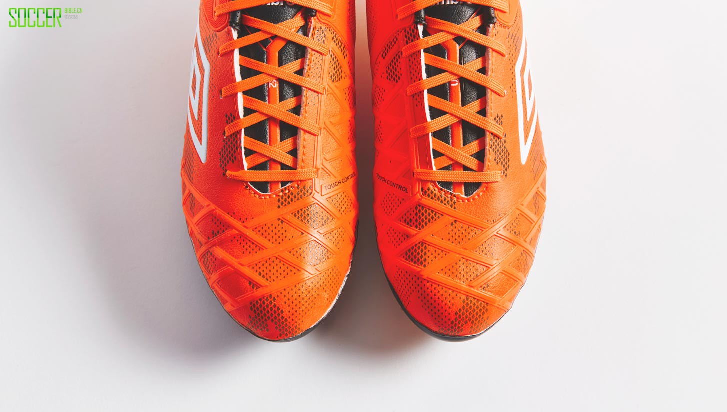 umbro-ux2-orange-img11