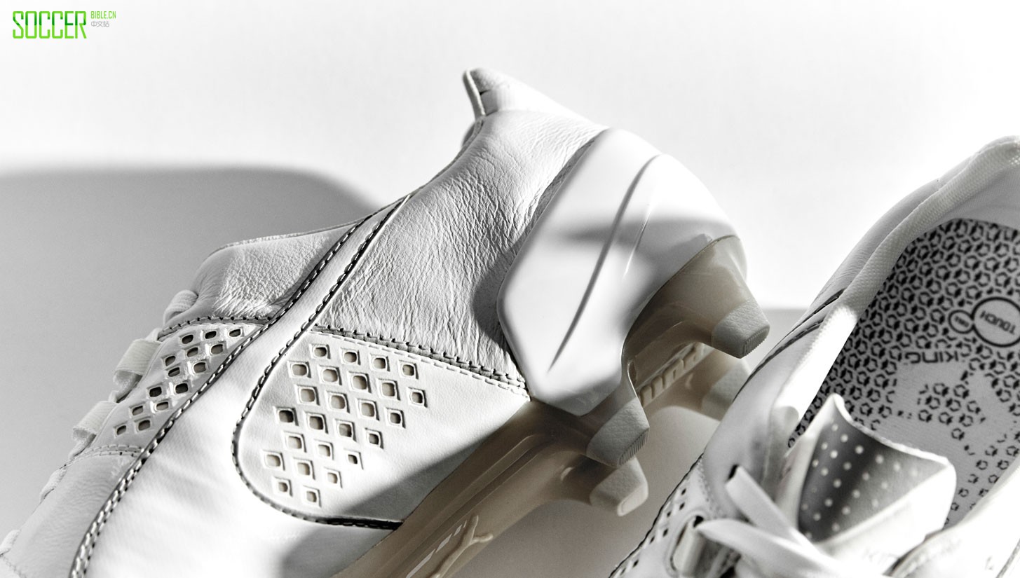 puma-king-white-img4