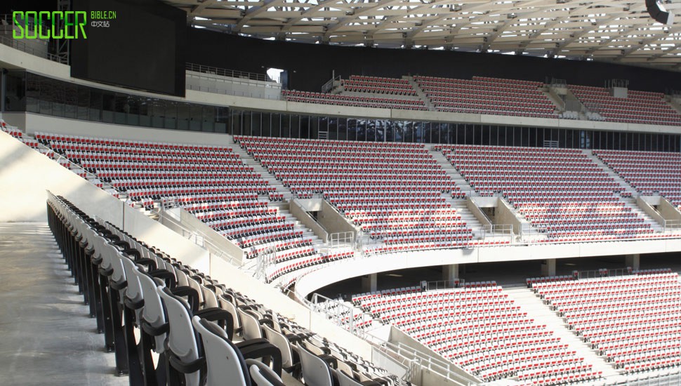 allianz-riviera-3