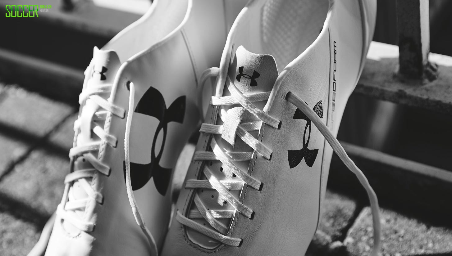 ϸƤUnder Armour SpeedForm