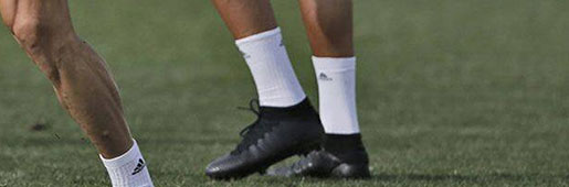 <font color=red>CR7</font> Trains In Superfly V Prototype : Boot Spy : Soccer Bible
