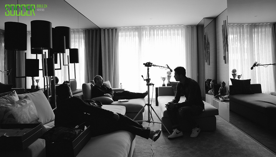 cr7-film-preview-img1