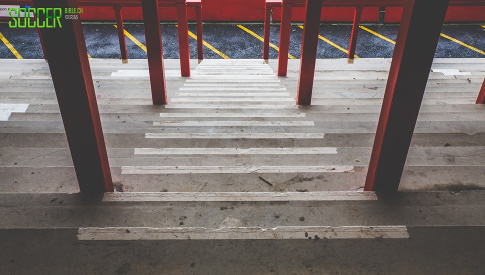 fc-united-residence-manchester-soccerbible-19