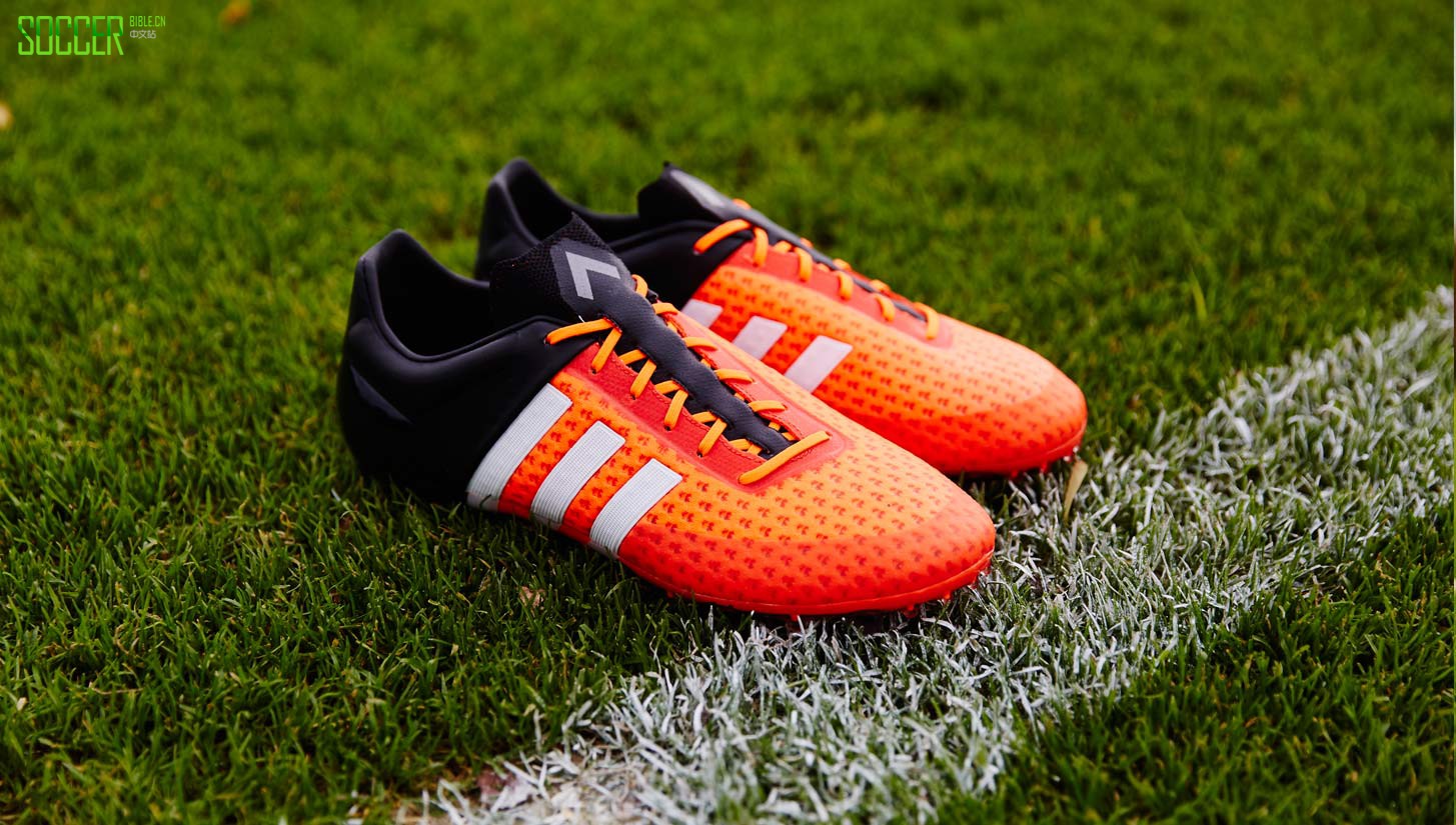 ace-primeknite-soccerbible-adidas-1