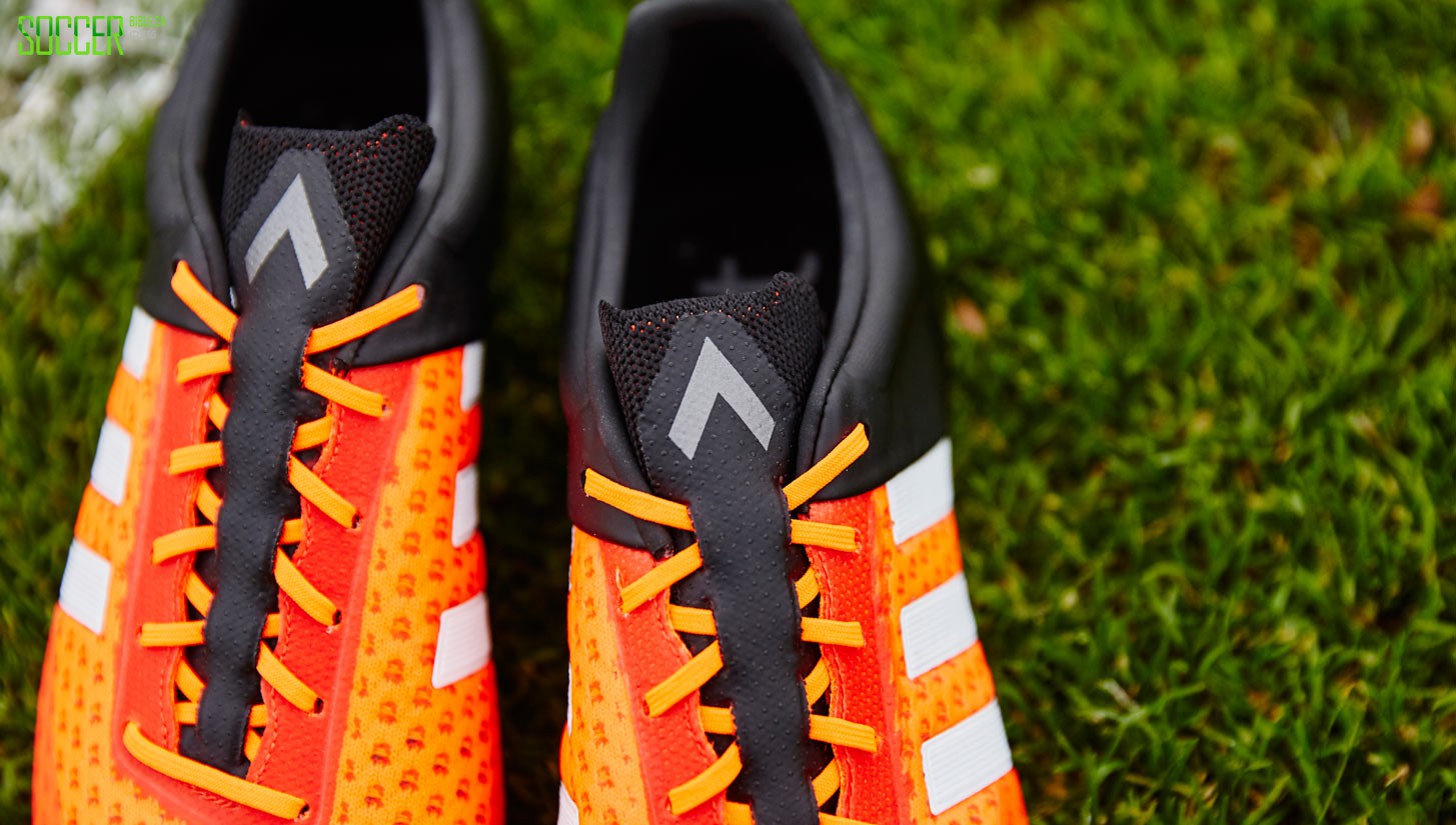 ace-primeknite-soccerbible-adidas-6