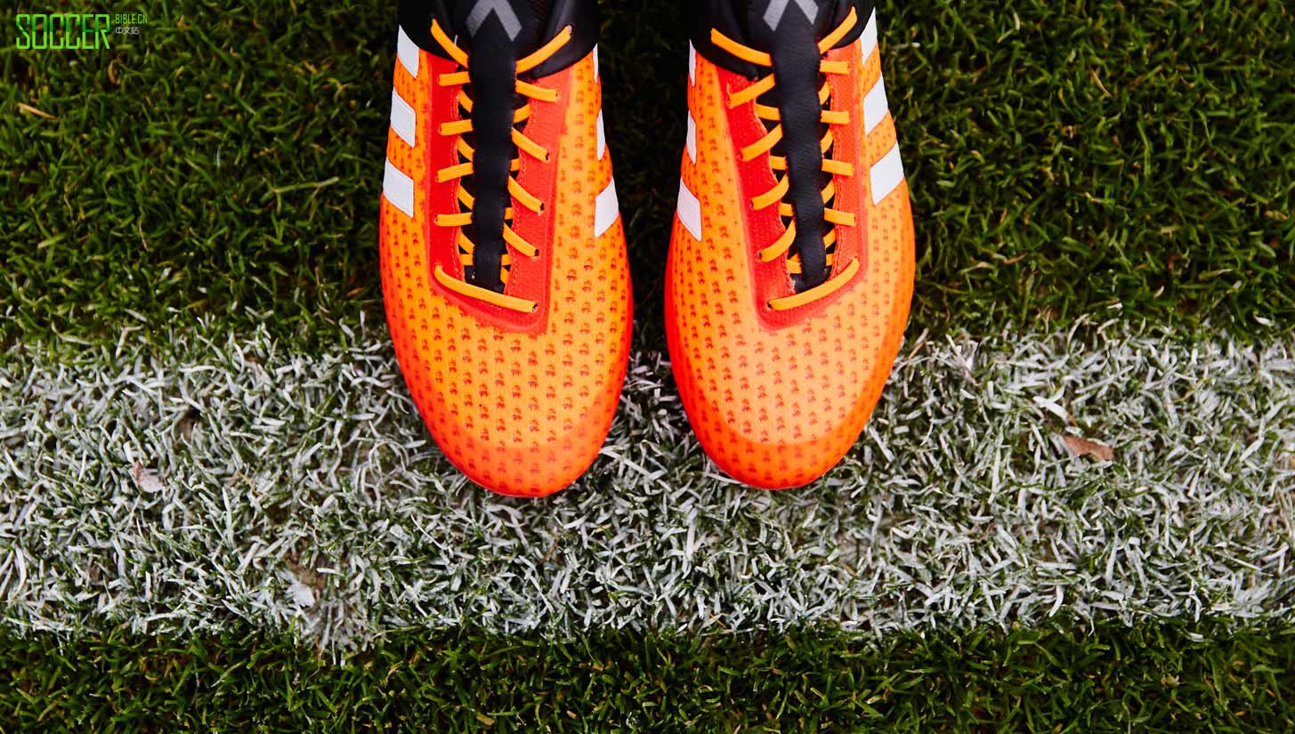 ace-primeknite-soccerbible-adidas-18