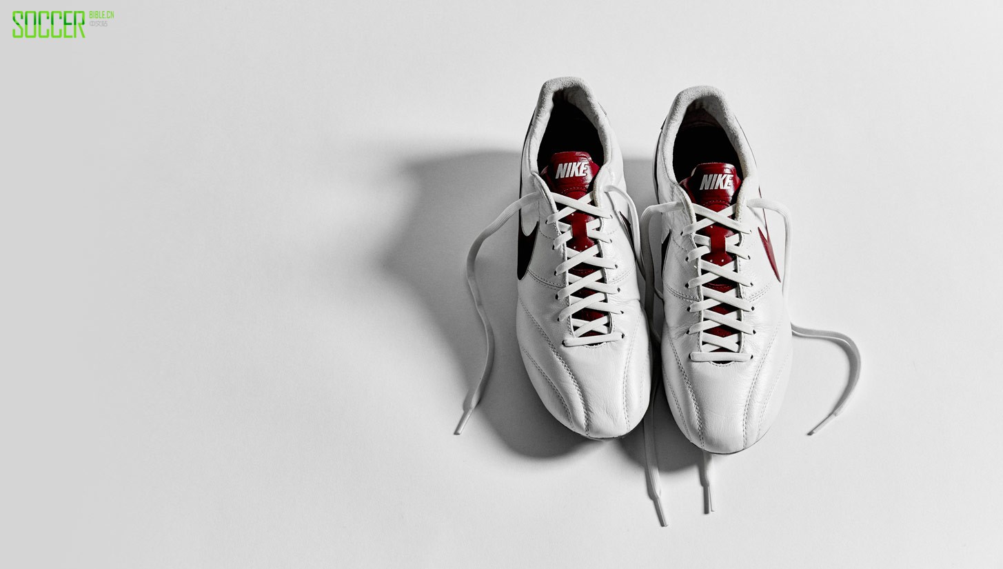 nike-premier-white-red-img2