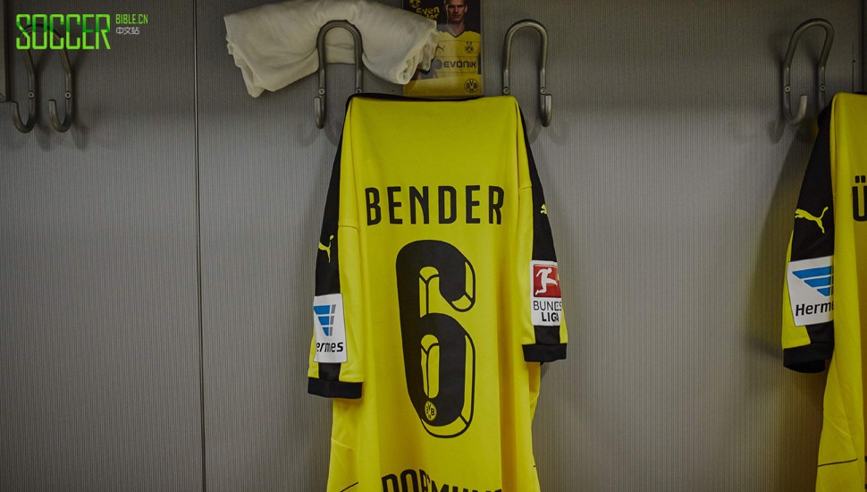 dortmund-behind-the-scenes-soccerbible-8