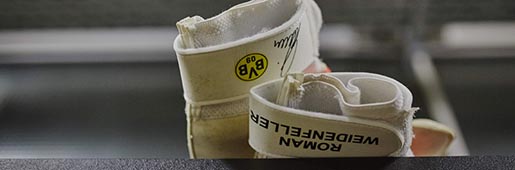 Borussia Dortmund with Kit Manager Frank Gräfen : Photography : Soccer Bible