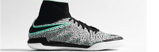 Nike <font color=red>Hypervenom</font>X Proximo "White/Black/Green Glow" : Football Boots : Soccer Bible