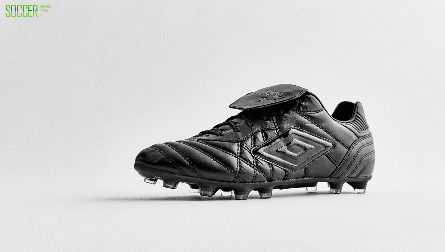 umbro-speciali-blackout-img2