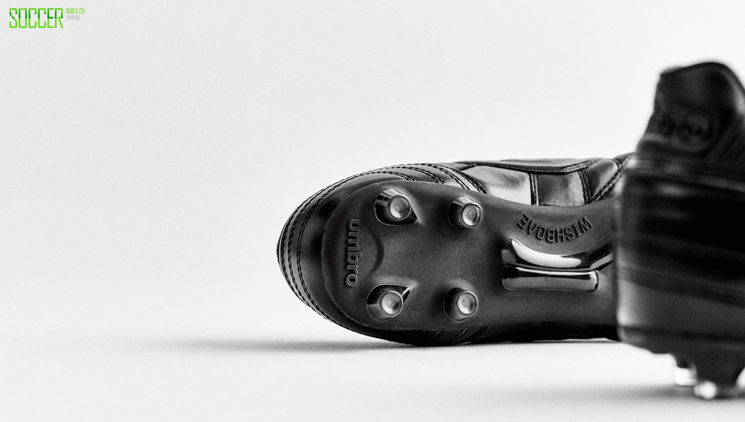 umbro-speciali-blackout-img10