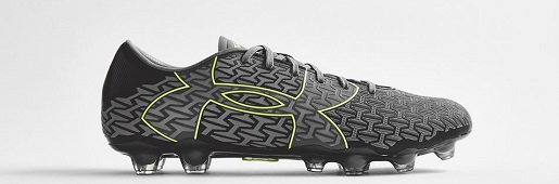 安德玛推出ClutchFit足球鞋“黑/墨黑/高可视黄” 配色