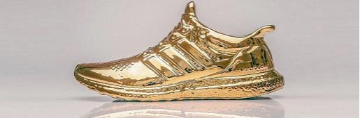 Lee ChunĶƽadidas Ultra Boosts˶Ь