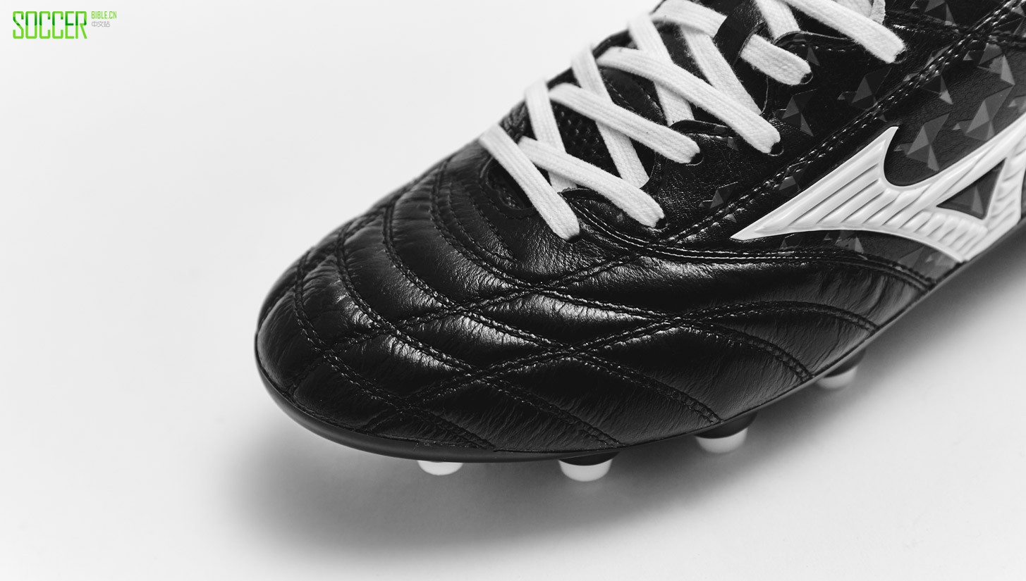 morelia-neo-black-white-2201-img7