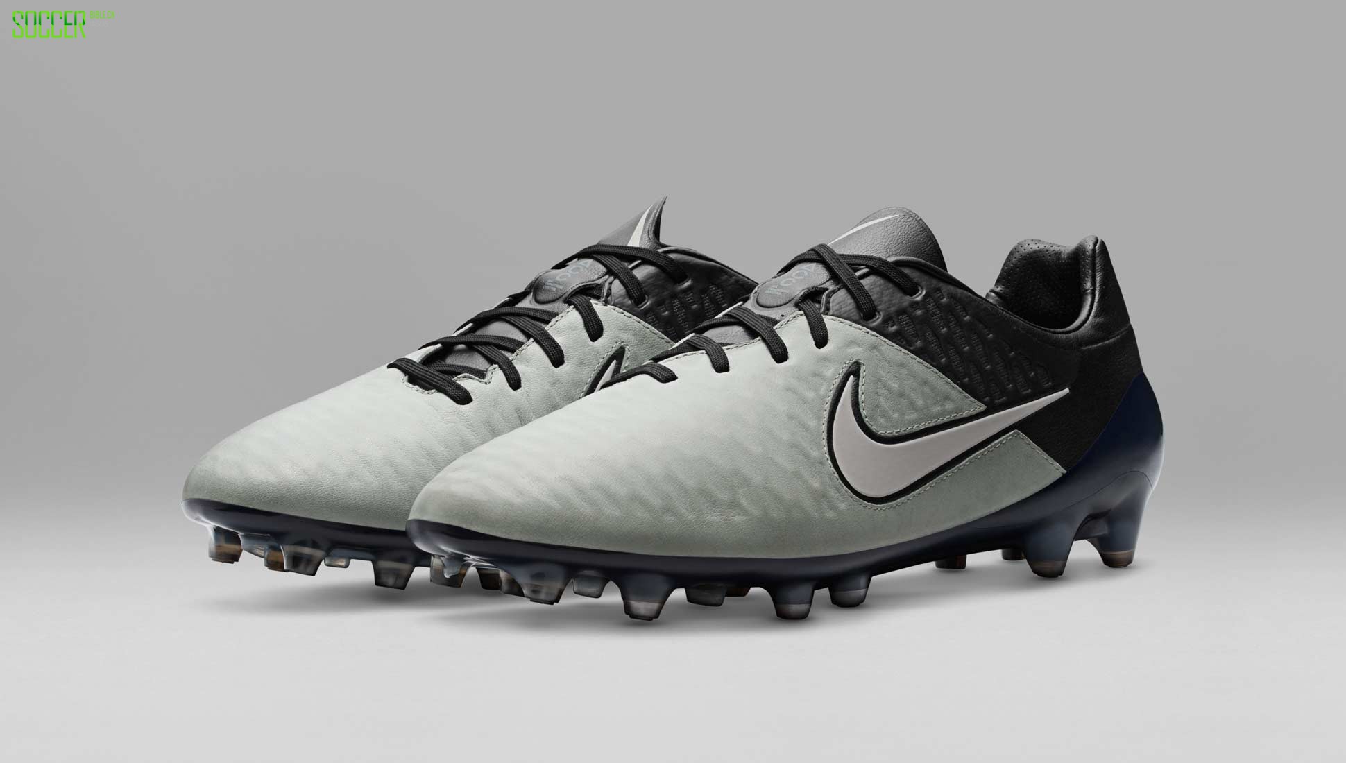 nike-tech-craft-bw-opus