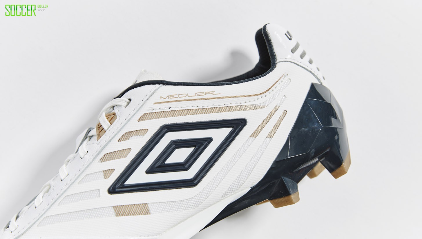 umbro-medusae-white-3
