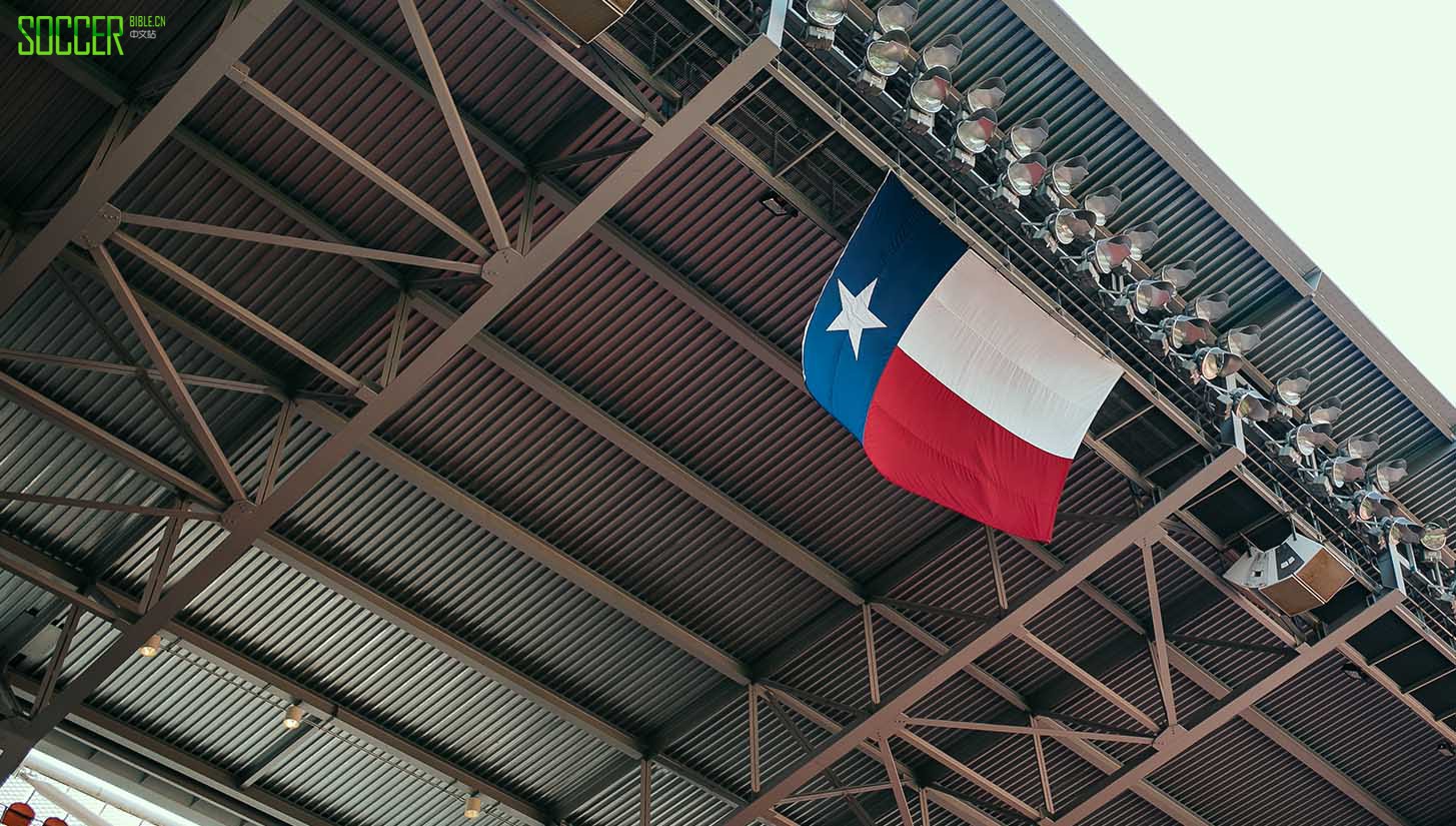 houston-v-la-framed-46