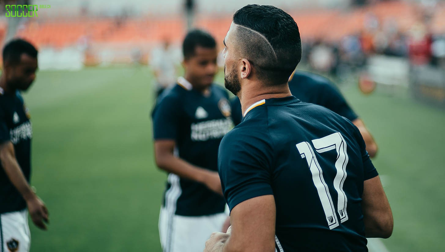 houston-v-la-framed-74