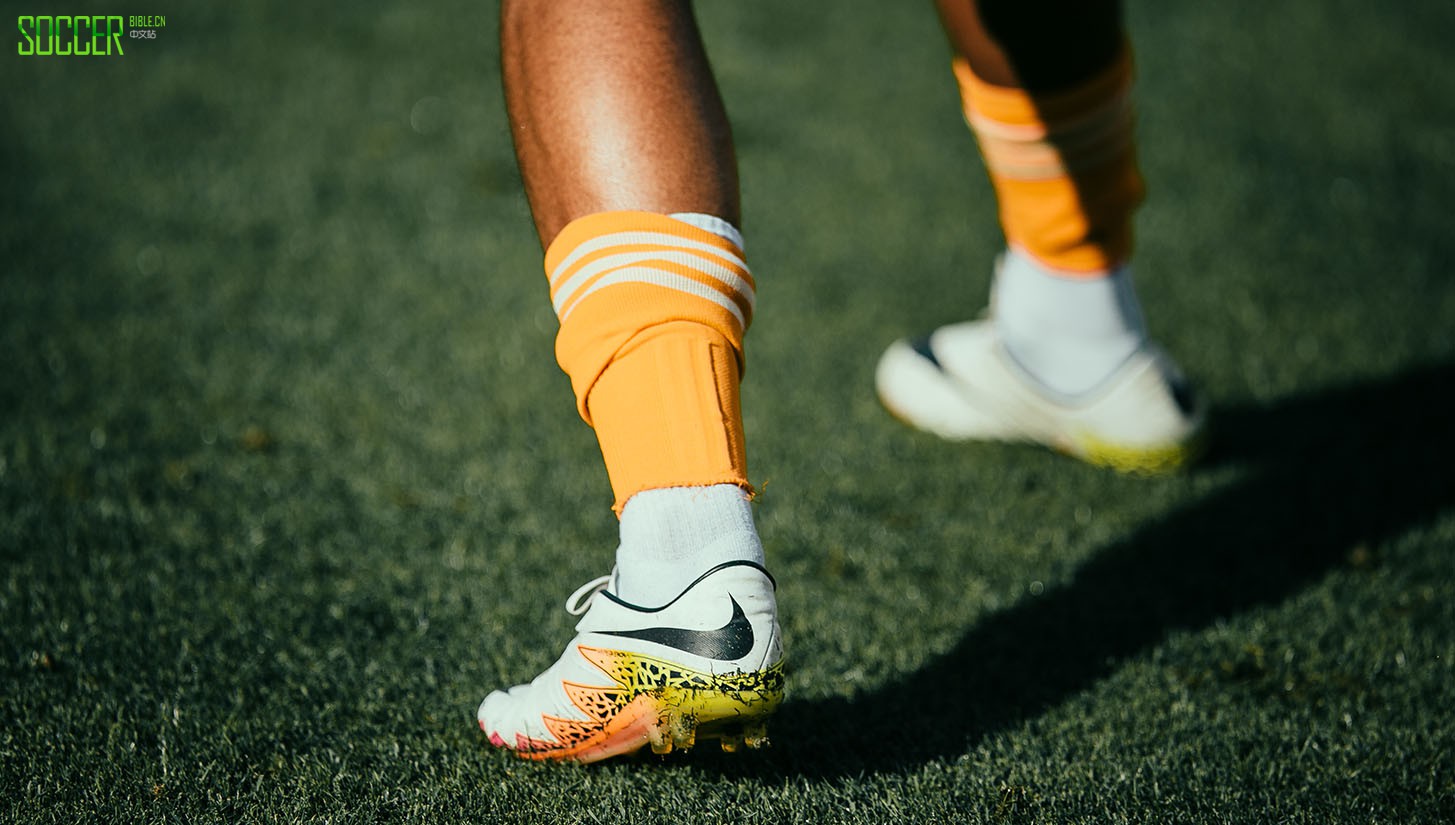 houston-v-la-framed-42