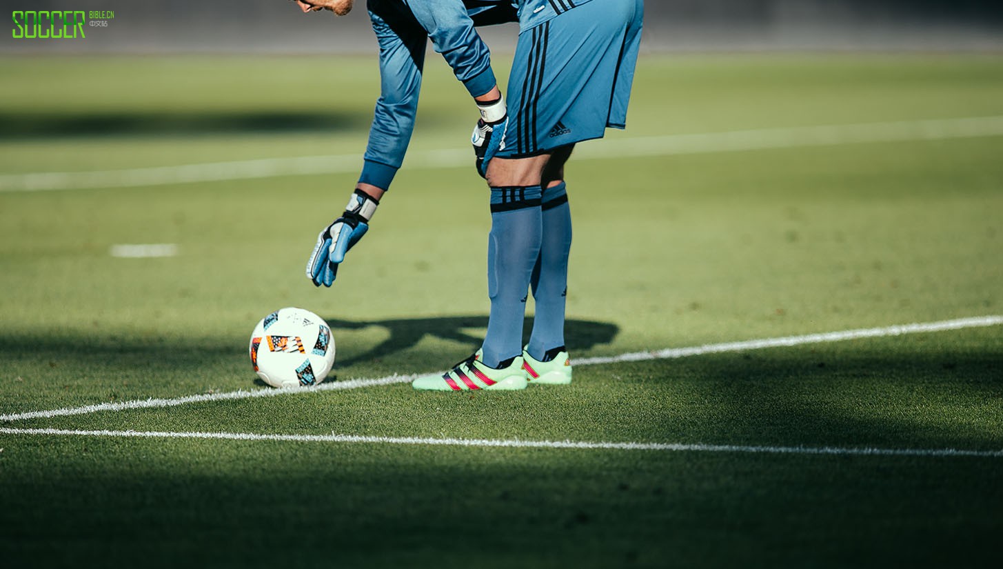 houston-v-la-framed-30