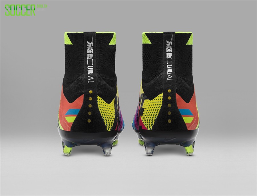 “What the Mercurial”足球鞋