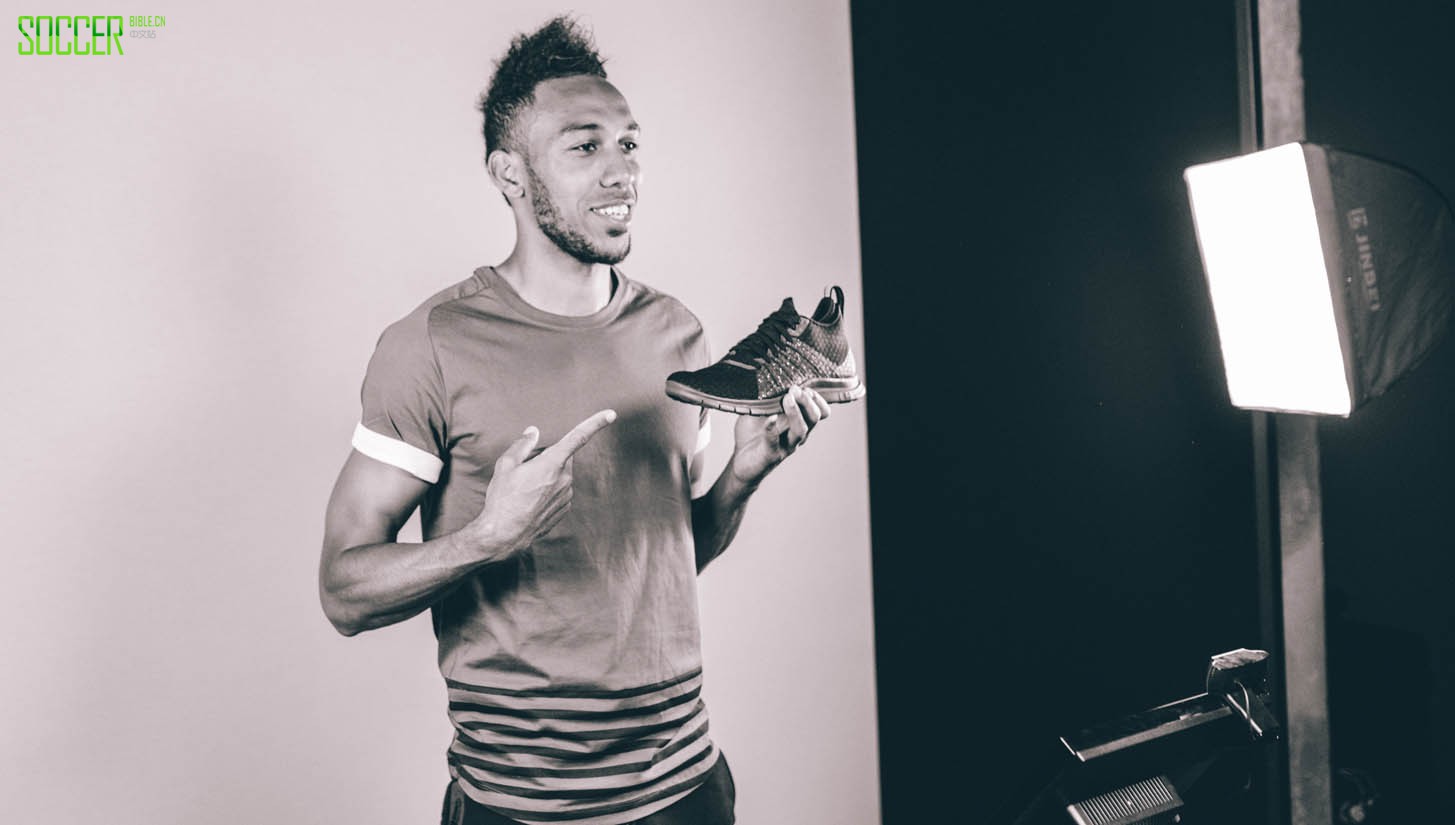 nike-palais-of-speed_0005_ap-7