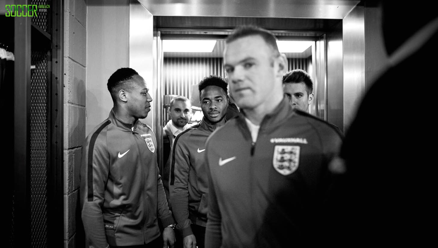 england-squad-niketown_0001_niketown-43