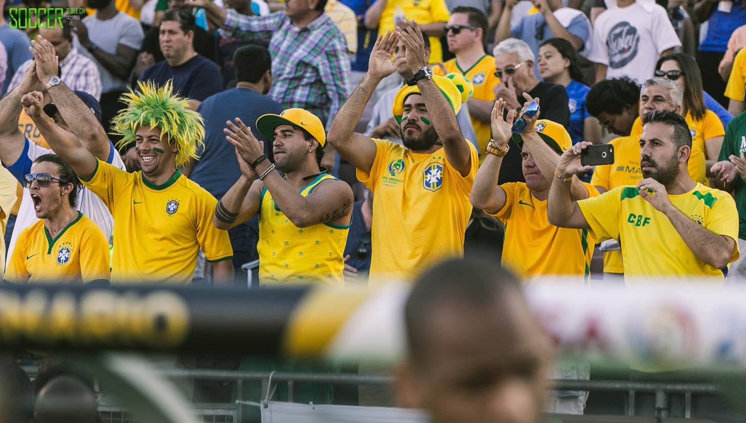 framed-brazil-ecuador_0009_34