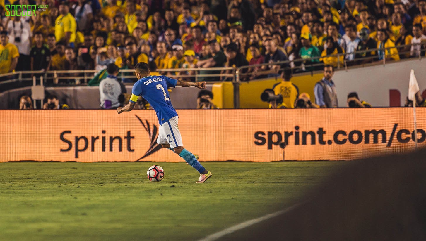 framed-brazil-ecuador_0026_17