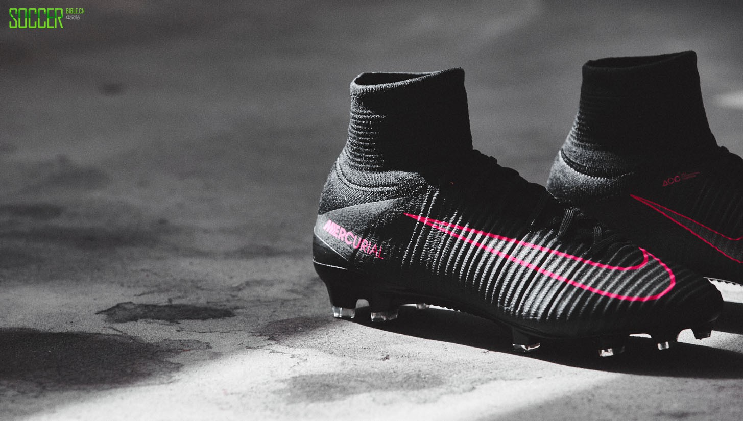 pitch-dark-nike-closer-look-img13