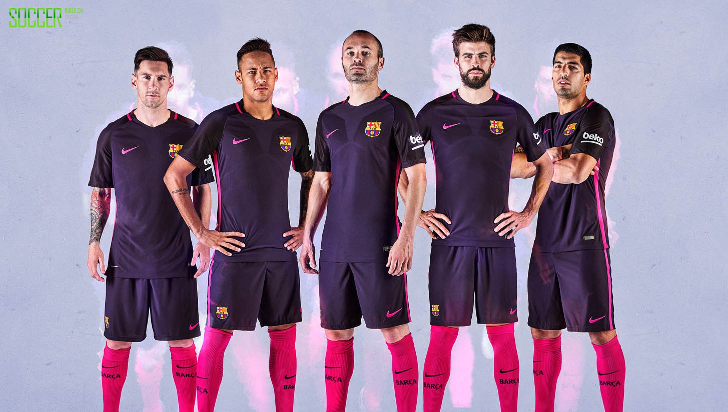 barca-away-16-17-img3