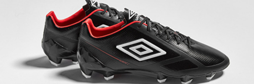 Umbro Velocita II "Black/White/Grenadine" : Football Boots : Soccer Bible