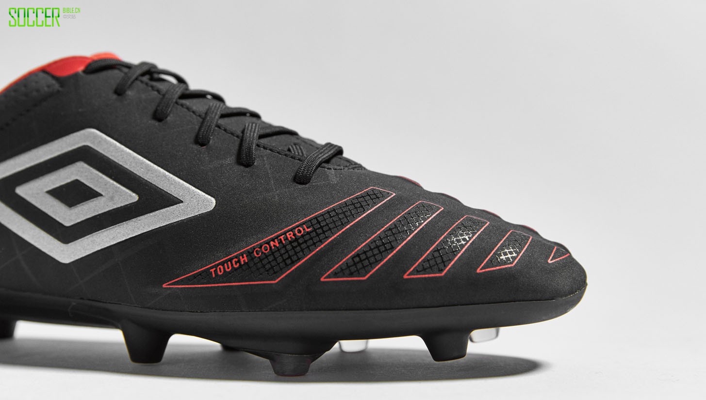 umbro-velocita-blk-img15